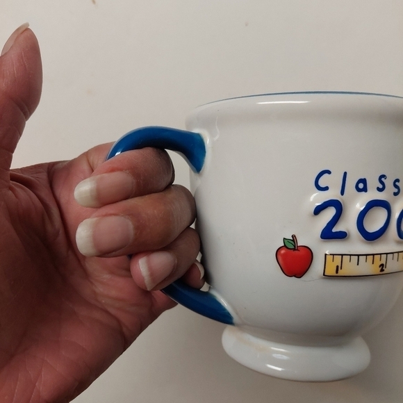 Vintage 2001 Disney Embossed Eeyore Mug - Picture 9 of 9